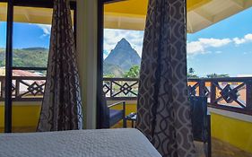 Sea Piton View Apartment- Location, Convenience, Modern Living